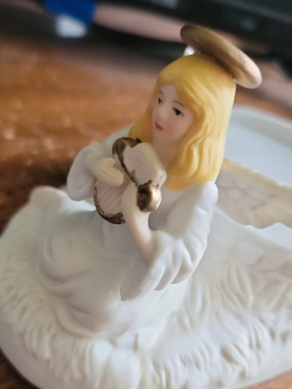 Porcelain Angel Figurine with Harp - White and Gold Candle Holder - Picture 2 of 9